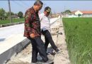 Anggota Komici C DPRD Kab Sidoarjo Sidak Proyek Jl TARIK -MLIRIP, Tendang Konstruksi hingga Ambrol